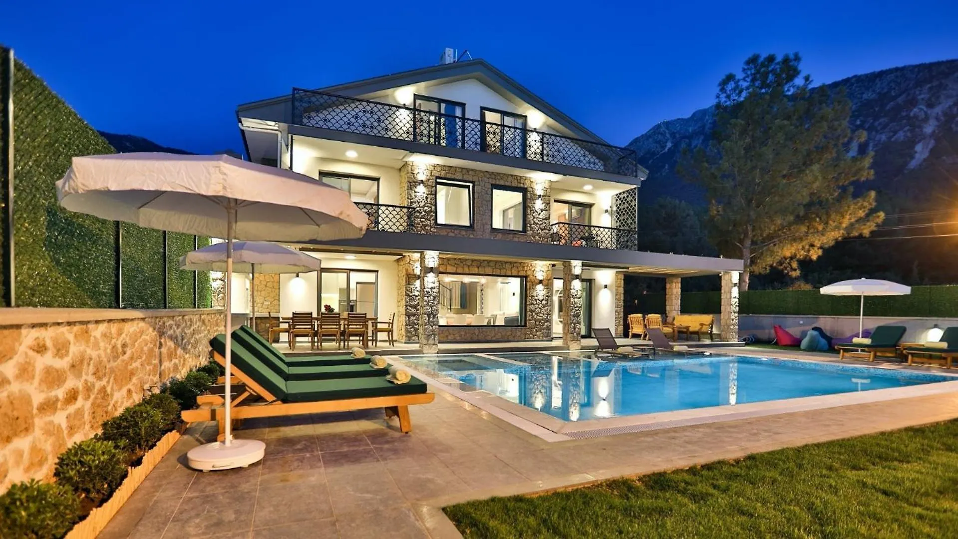 Oludeniz 4 Bedroom Villa - 9318 Fethiye Turecko