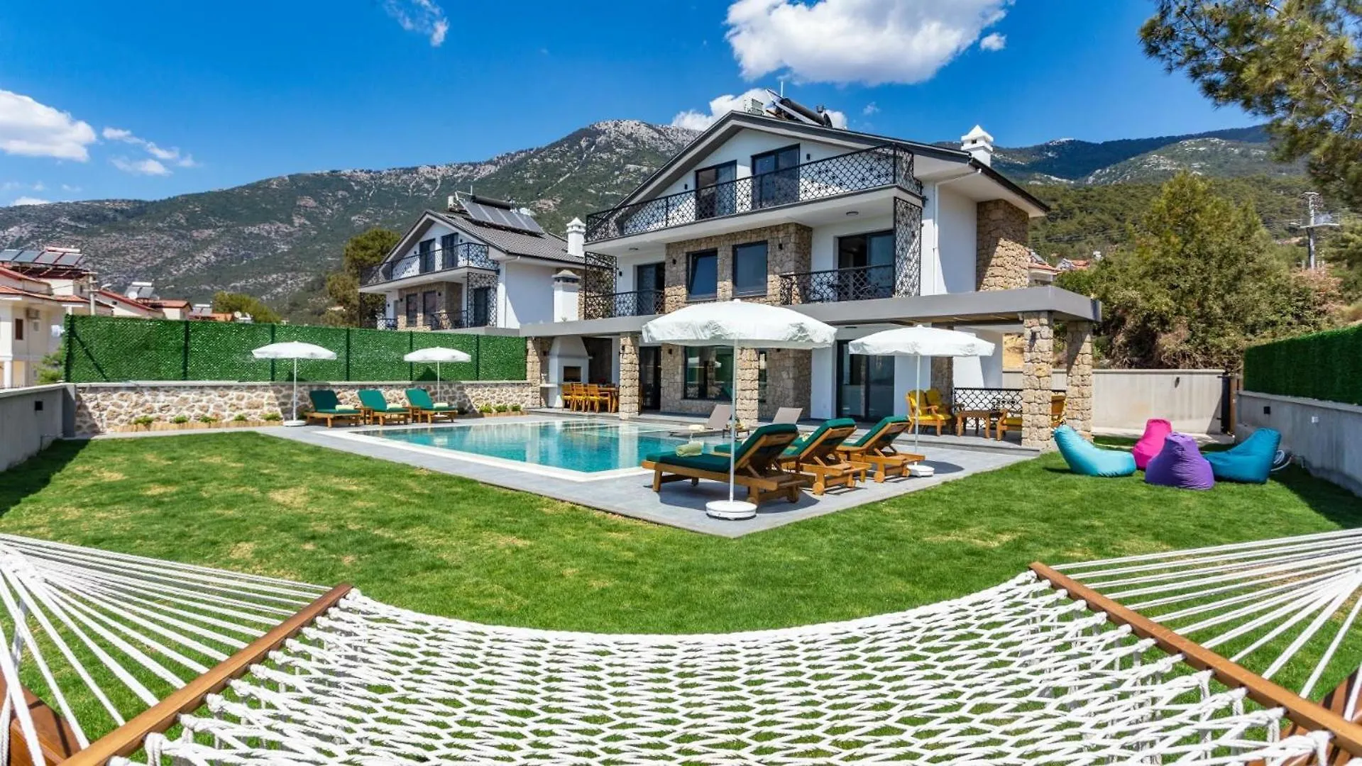 Oludeniz 4 Bedroom Villa - 9318 Fethiye