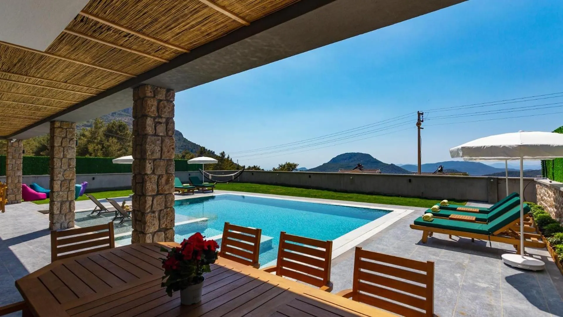 Oludeniz 4 Bedroom Villa - 9318 Fethiye